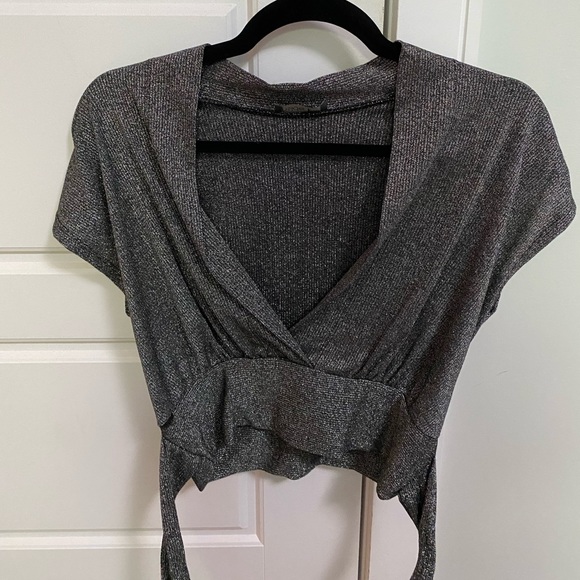 Sparkly tie top - Picture 1 of 4